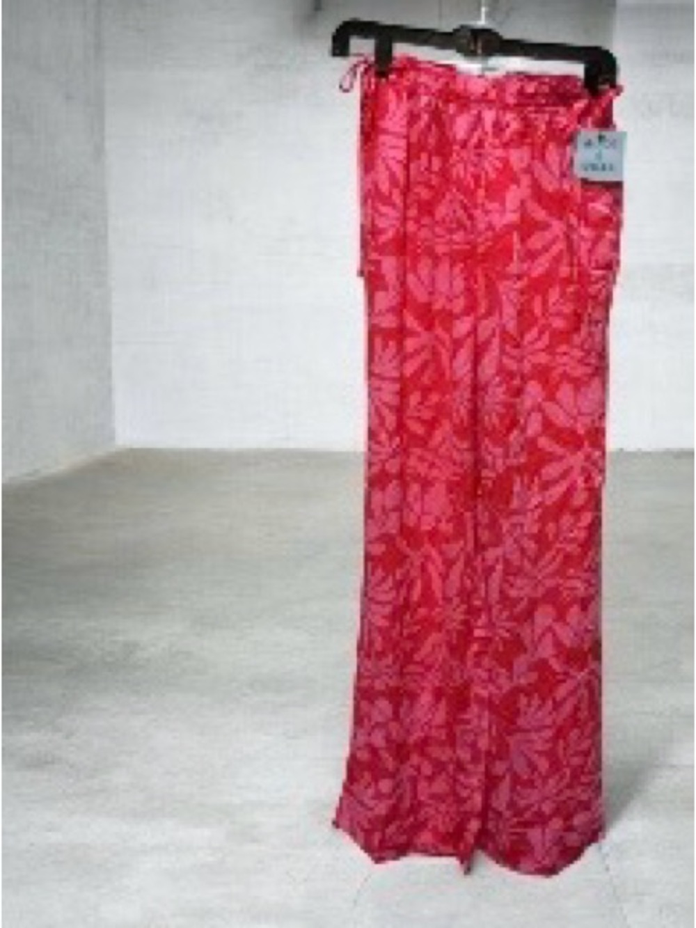 Women's Tropical Print Ruffle Waist Cover
Up Pants Shade & Shore Pink - Picture 4 of 6